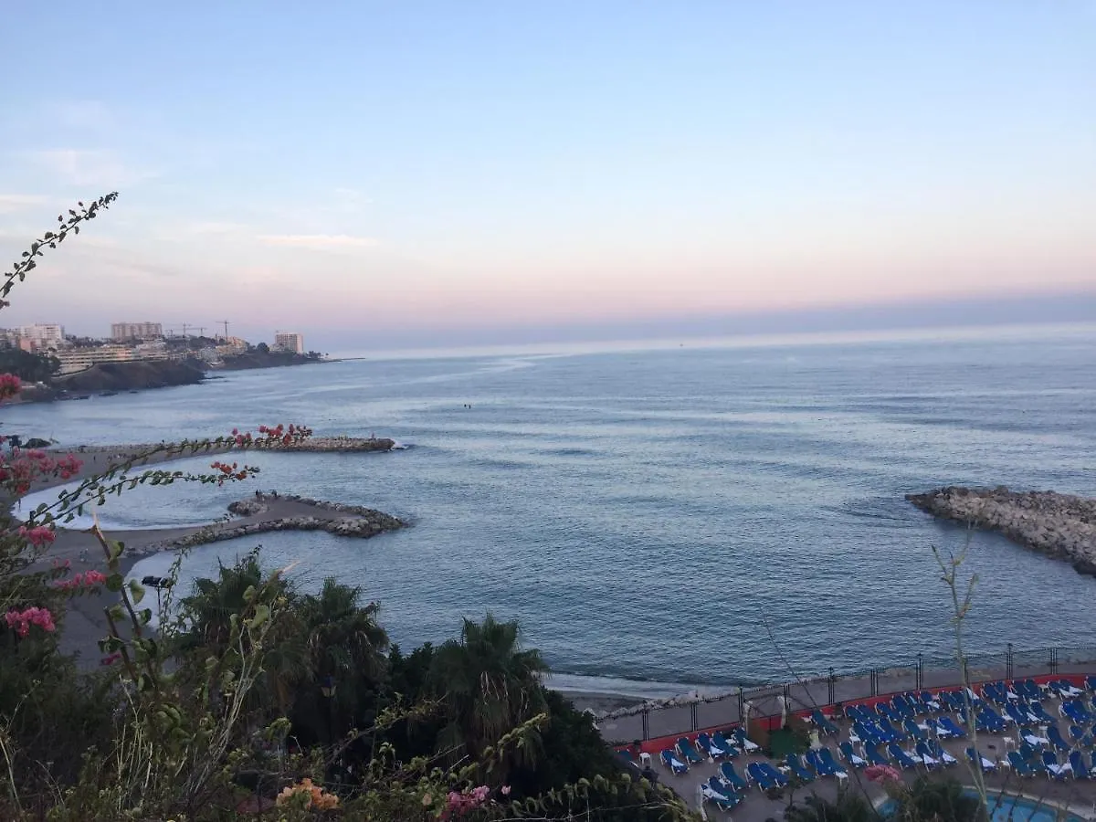 Studio With Access To The Garden. Open Pool. Beach Very Close. Wifi & Netflix Free Apartment Benalmadena 0*,  Spain